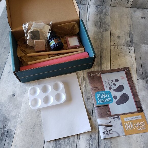 Kiwi Crate Other - Sumi-E Paintings - Ink Wash Painting - Stamp Carving